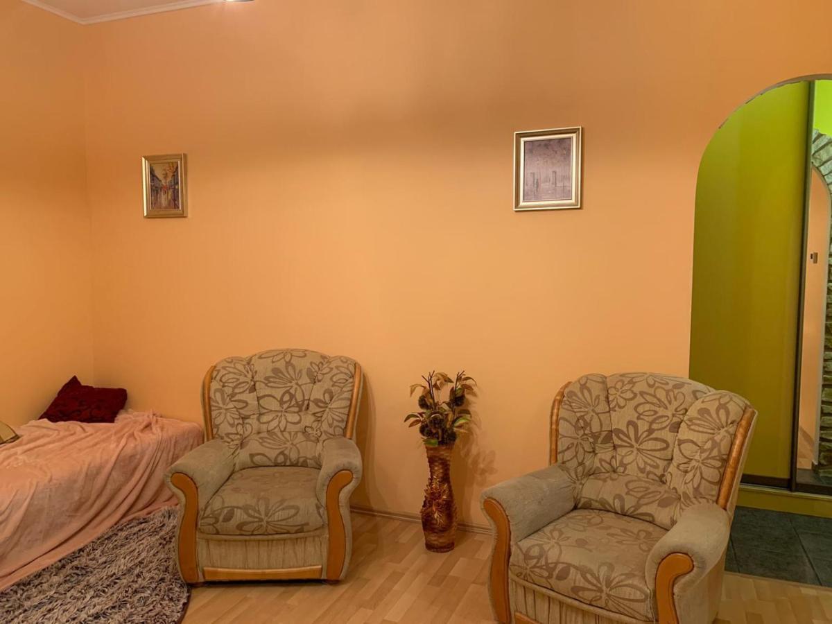Margo Apartman การ์โลวีวารี ภายนอก รูปภาพ